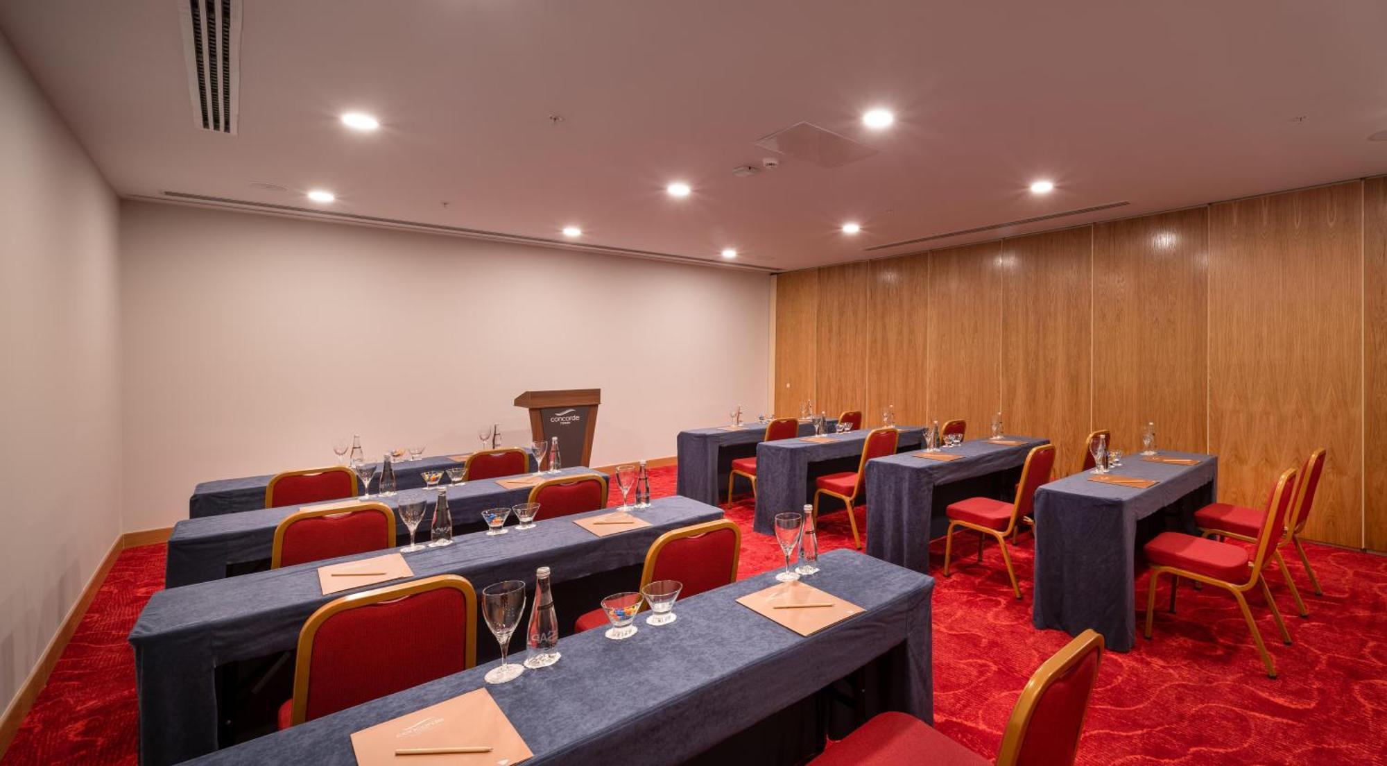 Concorde Tower Casino&Convention&Spa Nikosia Exterior foto Meeting room