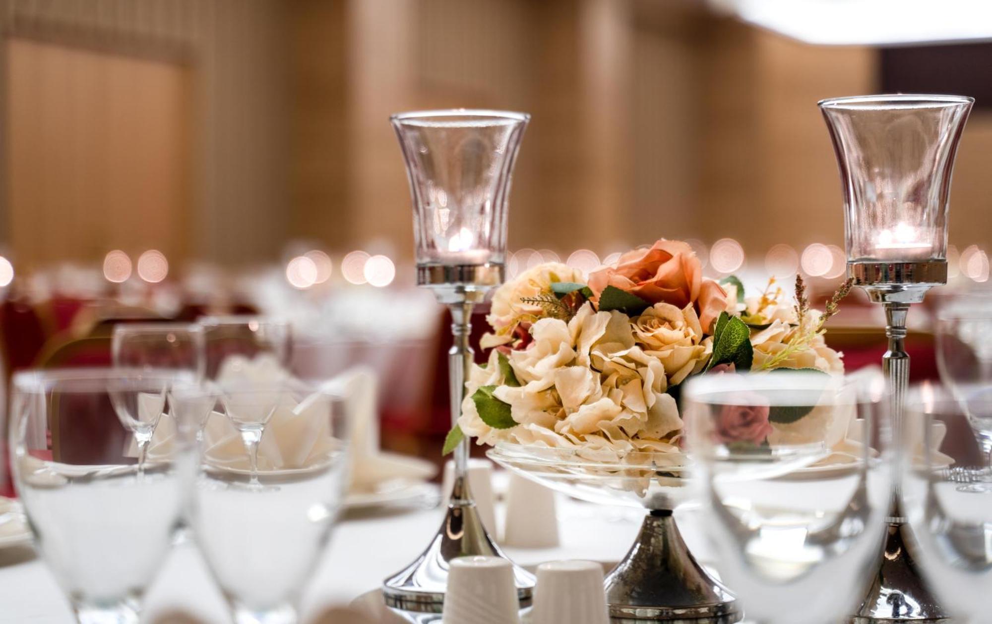 Concorde Tower Casino&Convention&Spa Nikosia Exterior foto A table set for a formal dinner